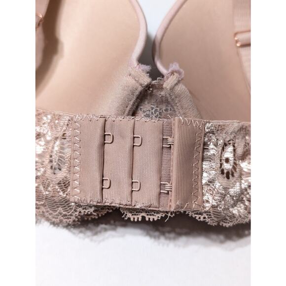 Frederick’s of Hollywood Beatrix Scalloped Lace Push Up Bra Womens Lingerie, 36C - Picture 6 of 11